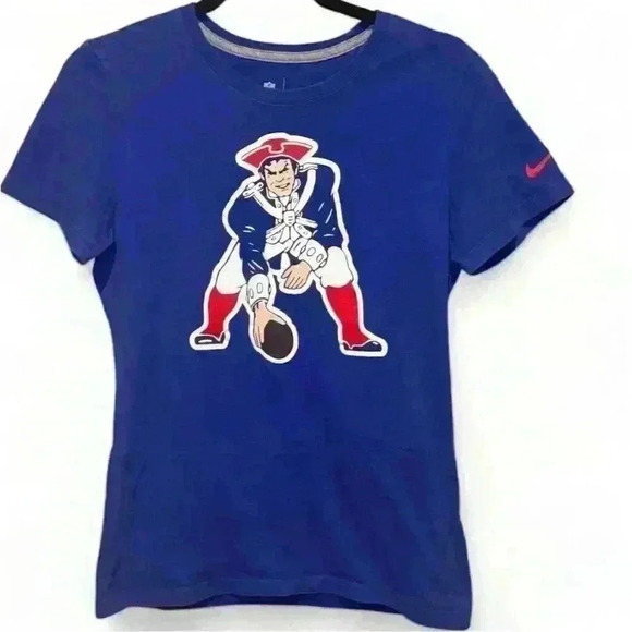 Nike New England Patriots Throwback Logo Women's T-Shirt Blue Size Large - Picture 1 of 8